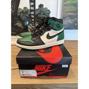 Size 8 Air Jordan 1 Retro High OG  Pine Green 555088-302